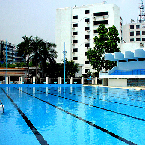 建游泳池,泳池建設(shè)